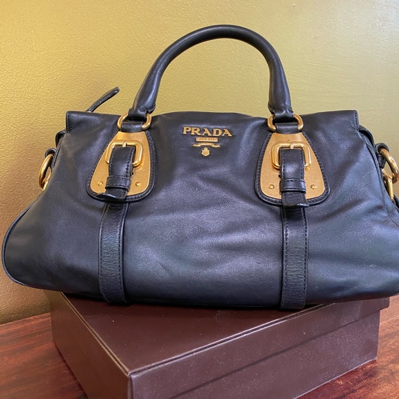 Handbag, Prada - Picture 4 of 16